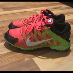 Girls Nike softball  cleats !!!!! 🥎